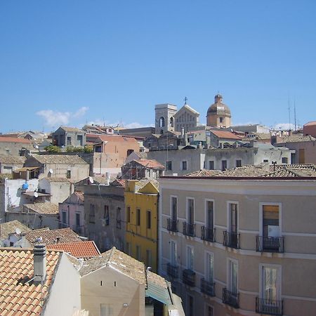 La Casa Di Cry Apartman Cagliari Kültér fotó